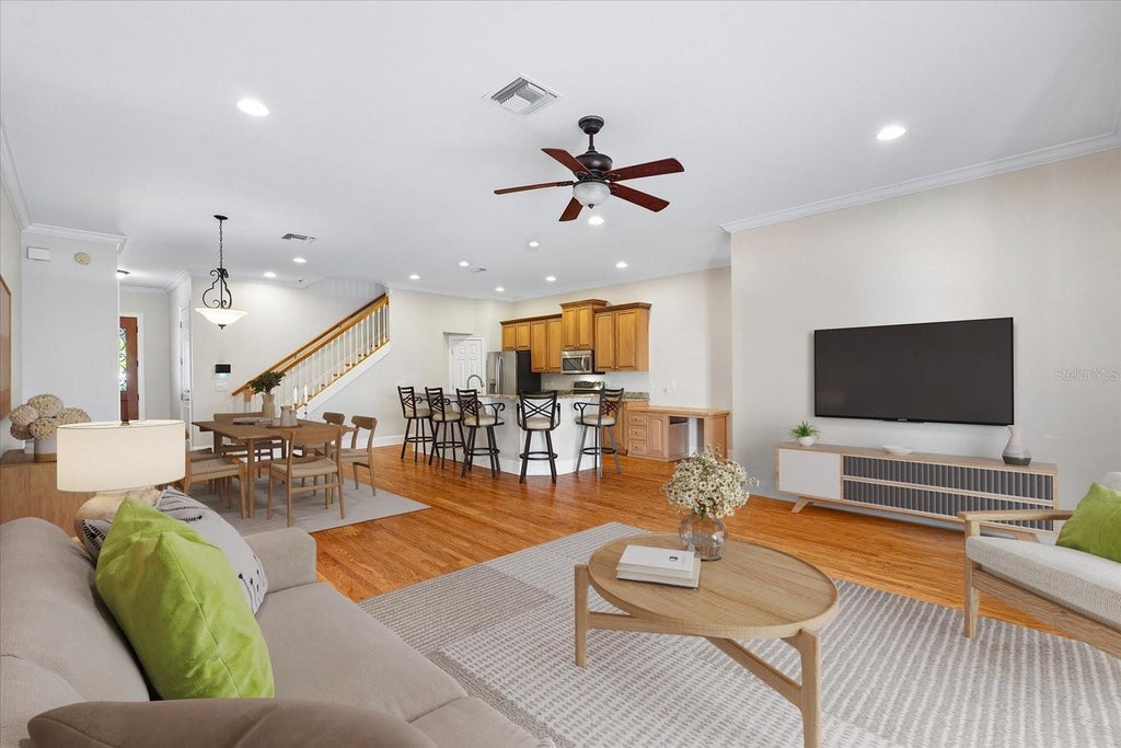 Photo of 3410 W Barcelona Street #2, Tampa, FL 33629 (MLS # TB8553278)