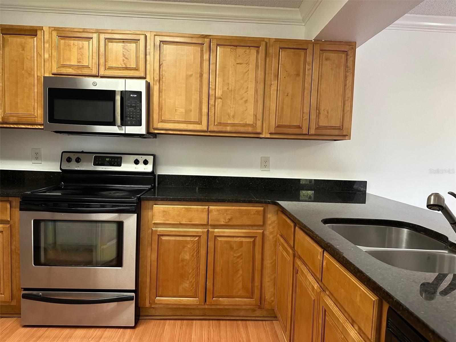 OXFORD SQUARE CONDO - Residential