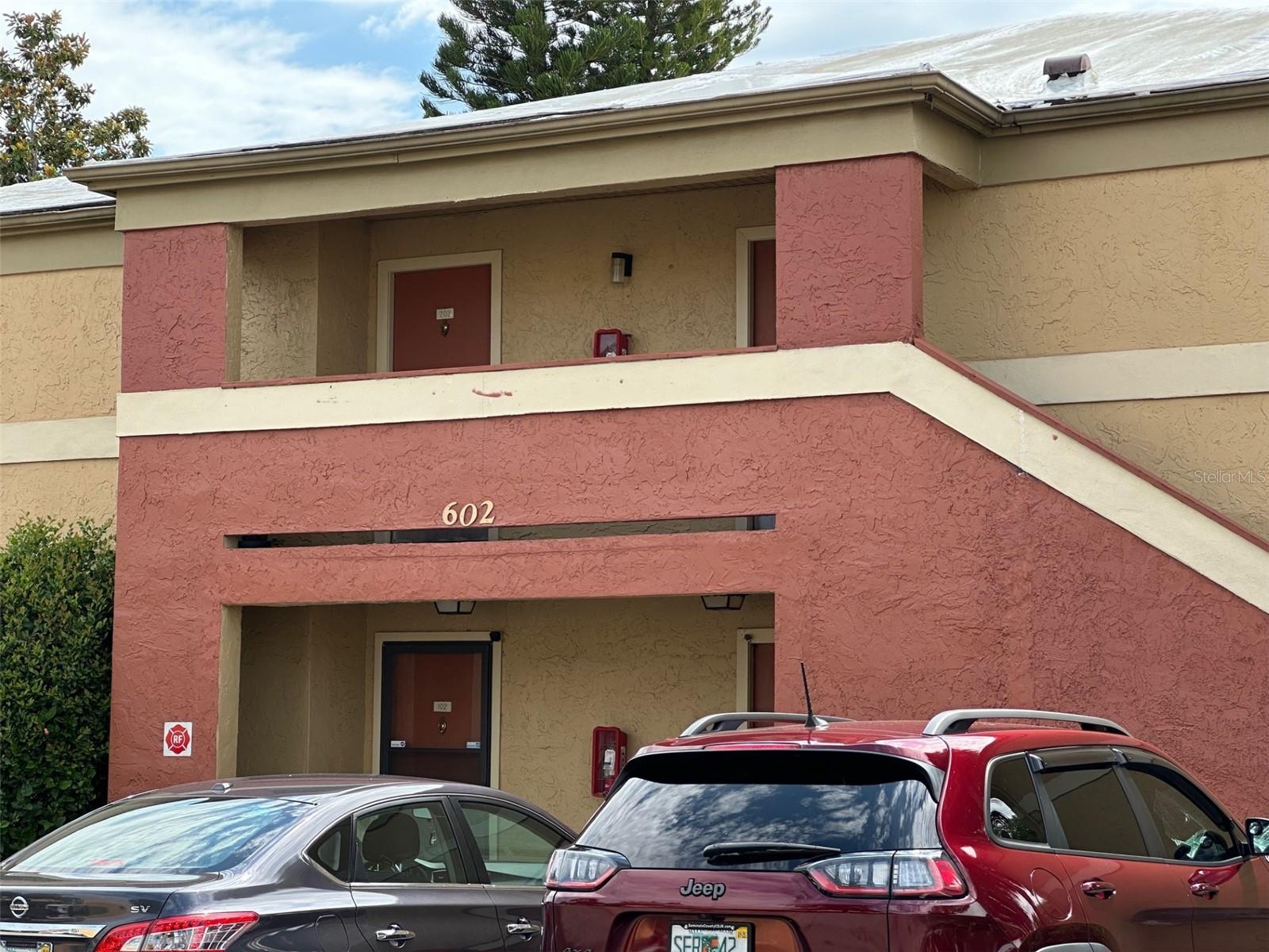 OXFORD SQUARE CONDO - Residential