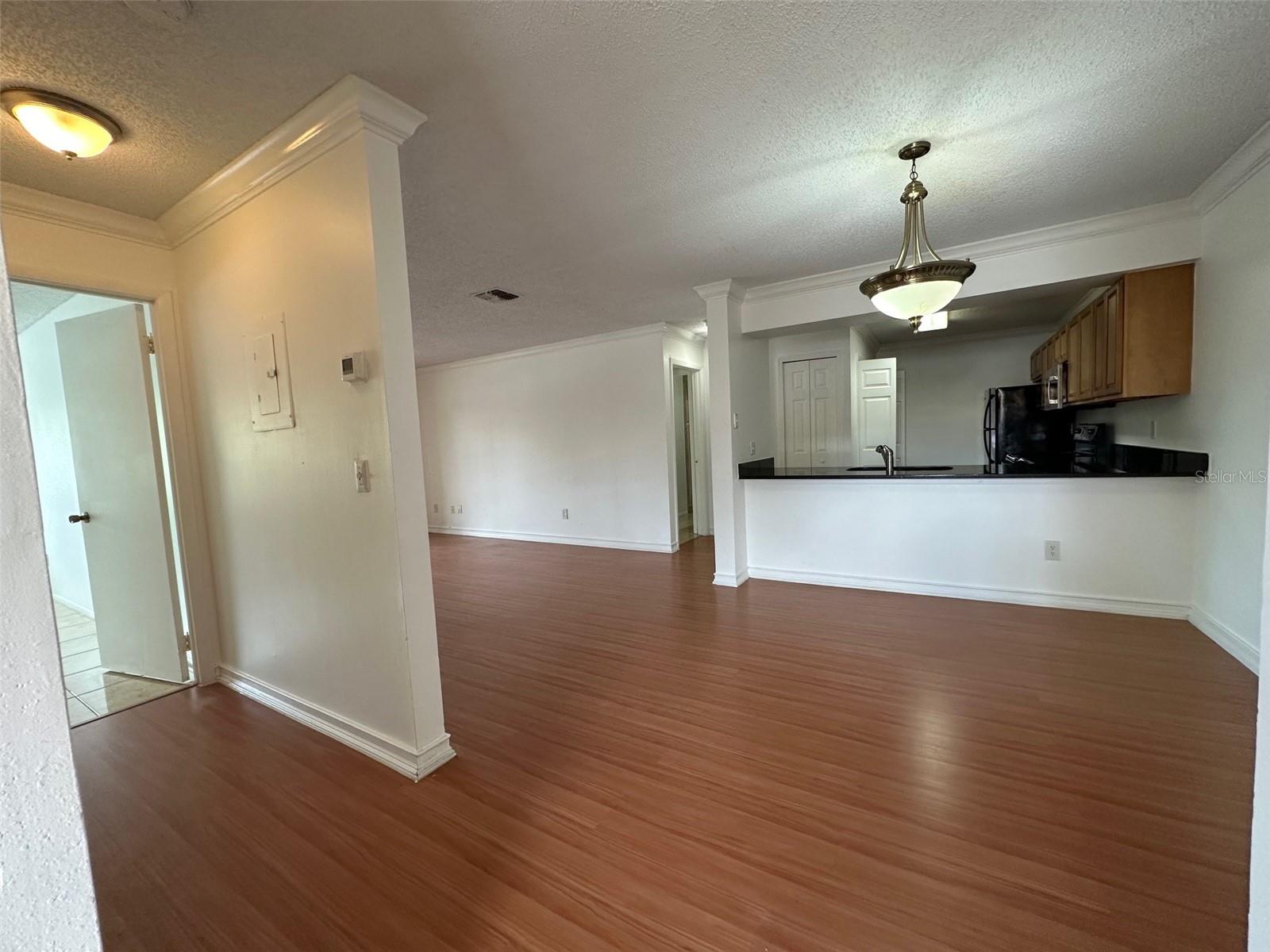 OXFORD SQUARE CONDO - Residential