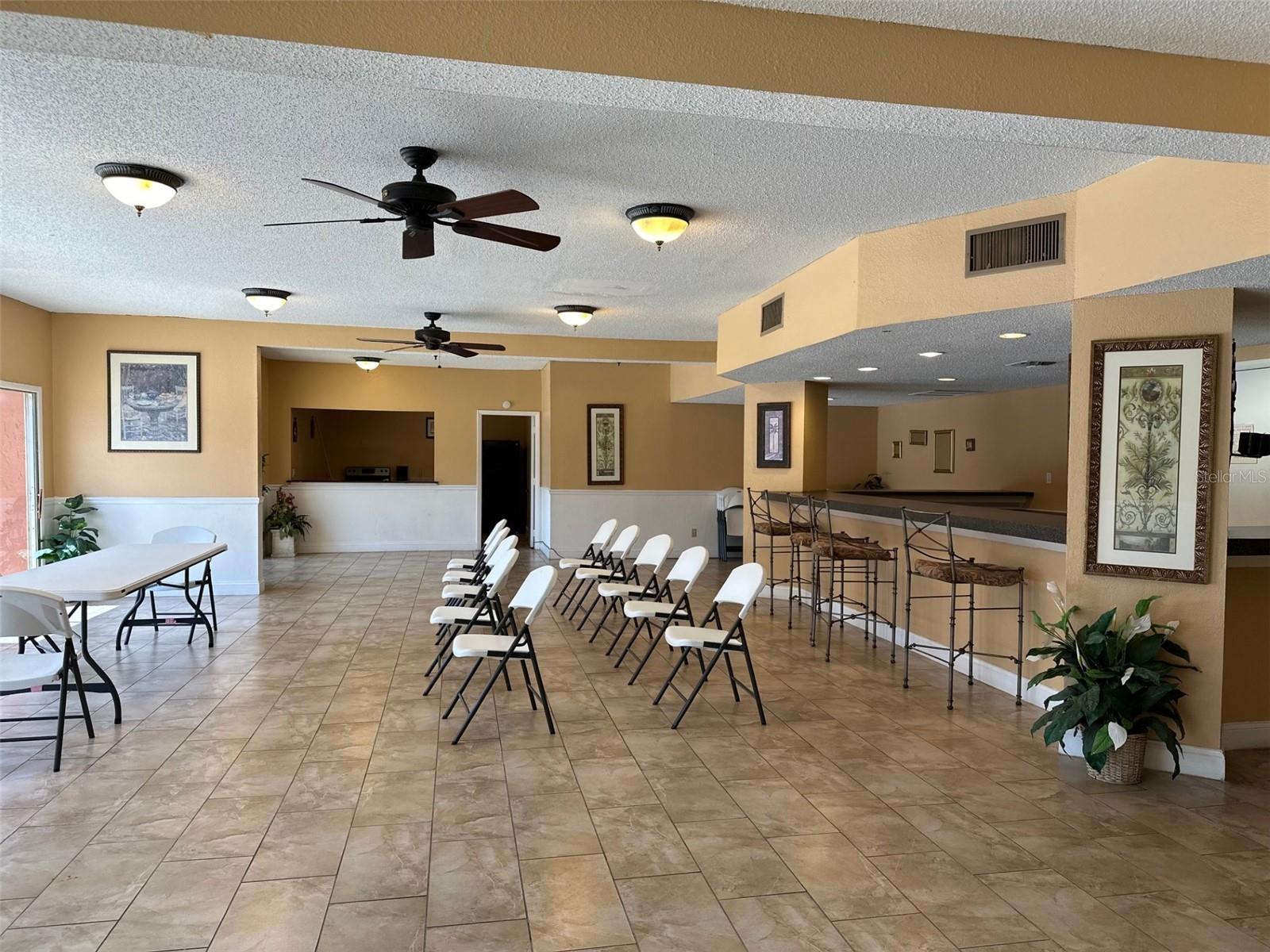 OXFORD SQUARE CONDO - Residential