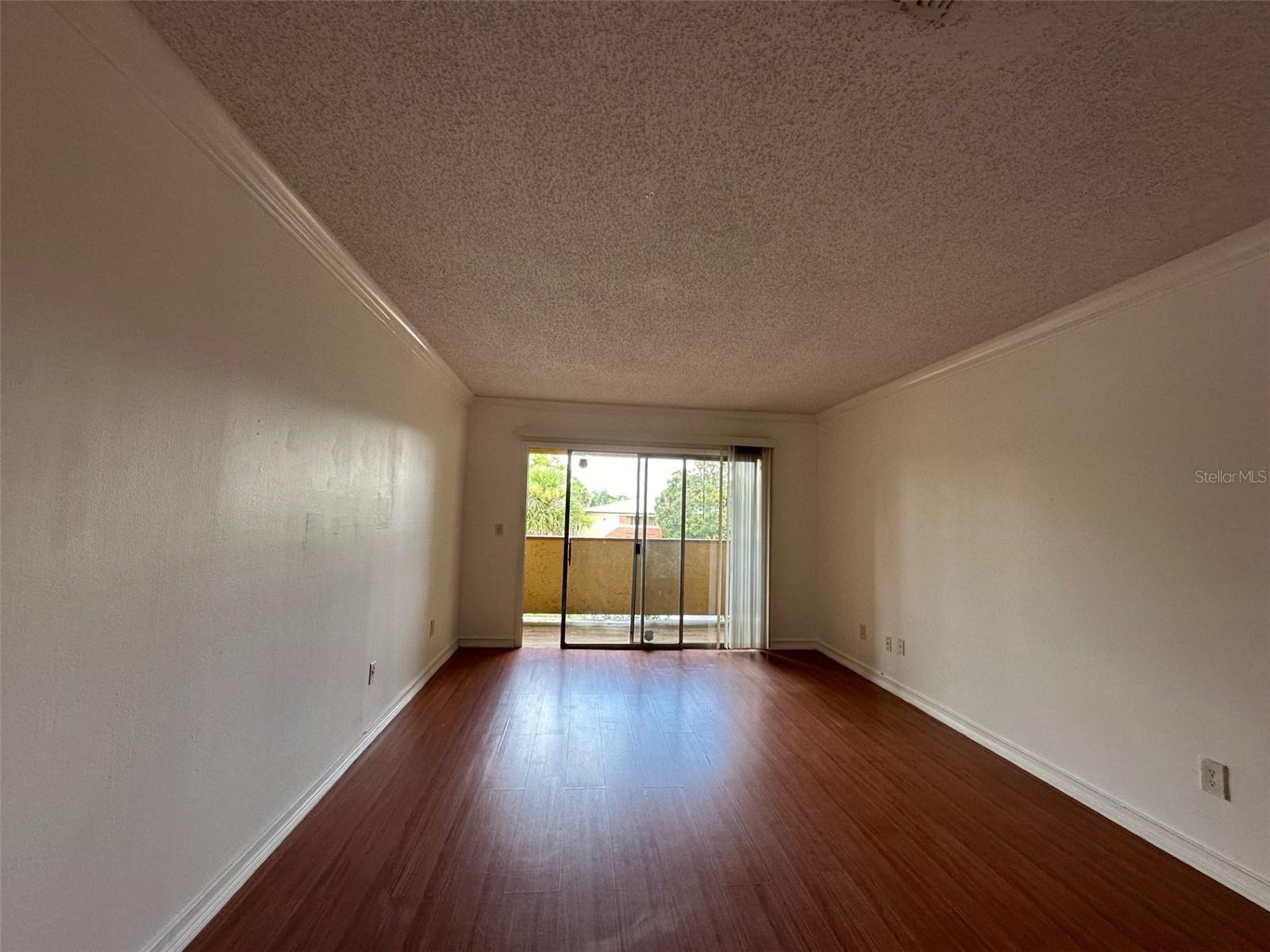 OXFORD SQUARE CONDO - Residential