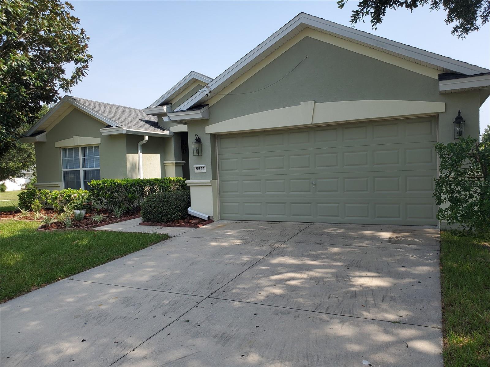 RED HAWK - Residential Lease