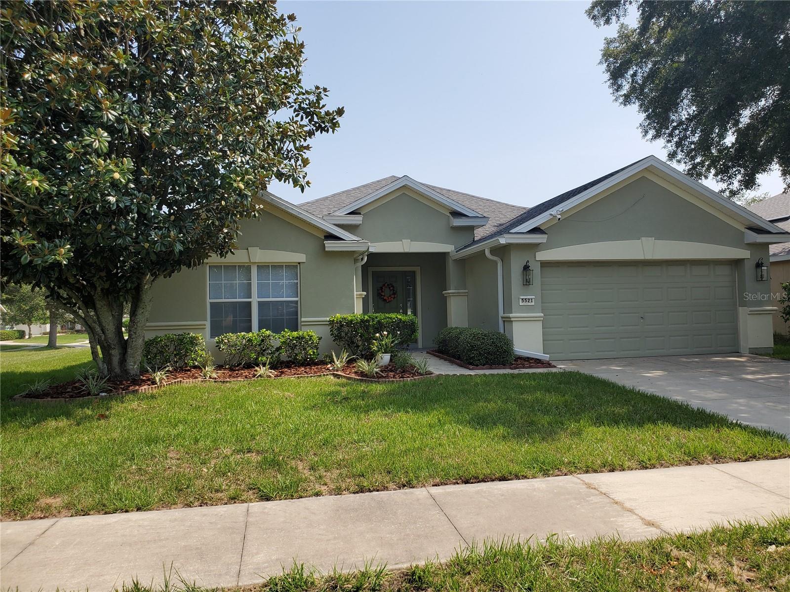 RED HAWK - Residential Lease