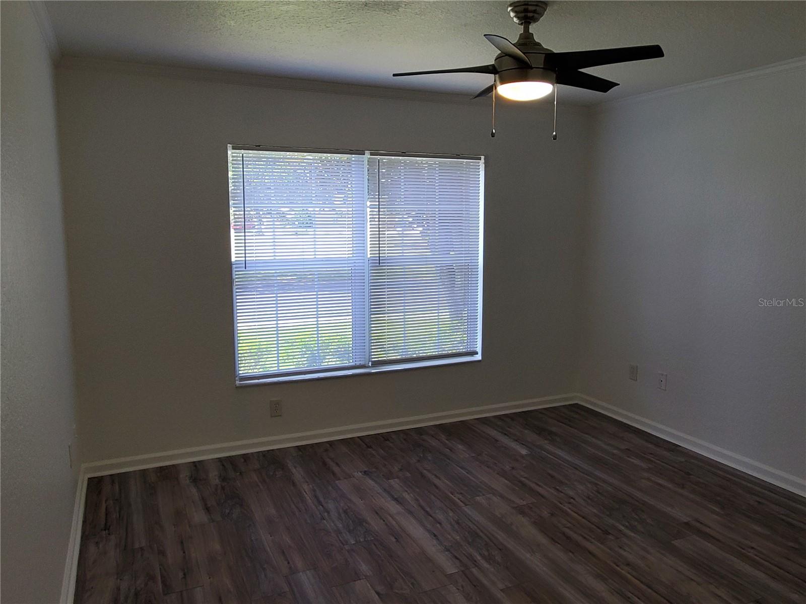 RED HAWK - Residential Lease