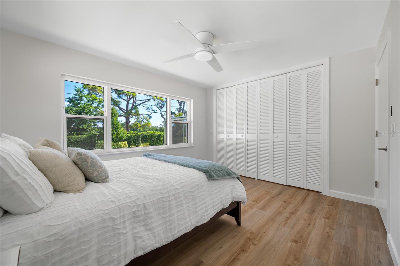 BELLEAIR ESTATES - Residential