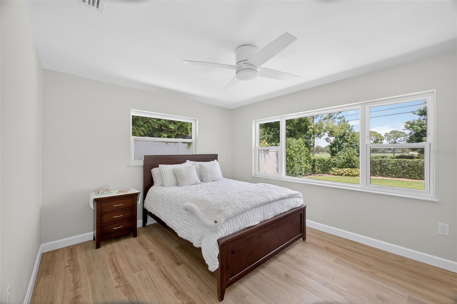 BELLEAIR ESTATES - Residential