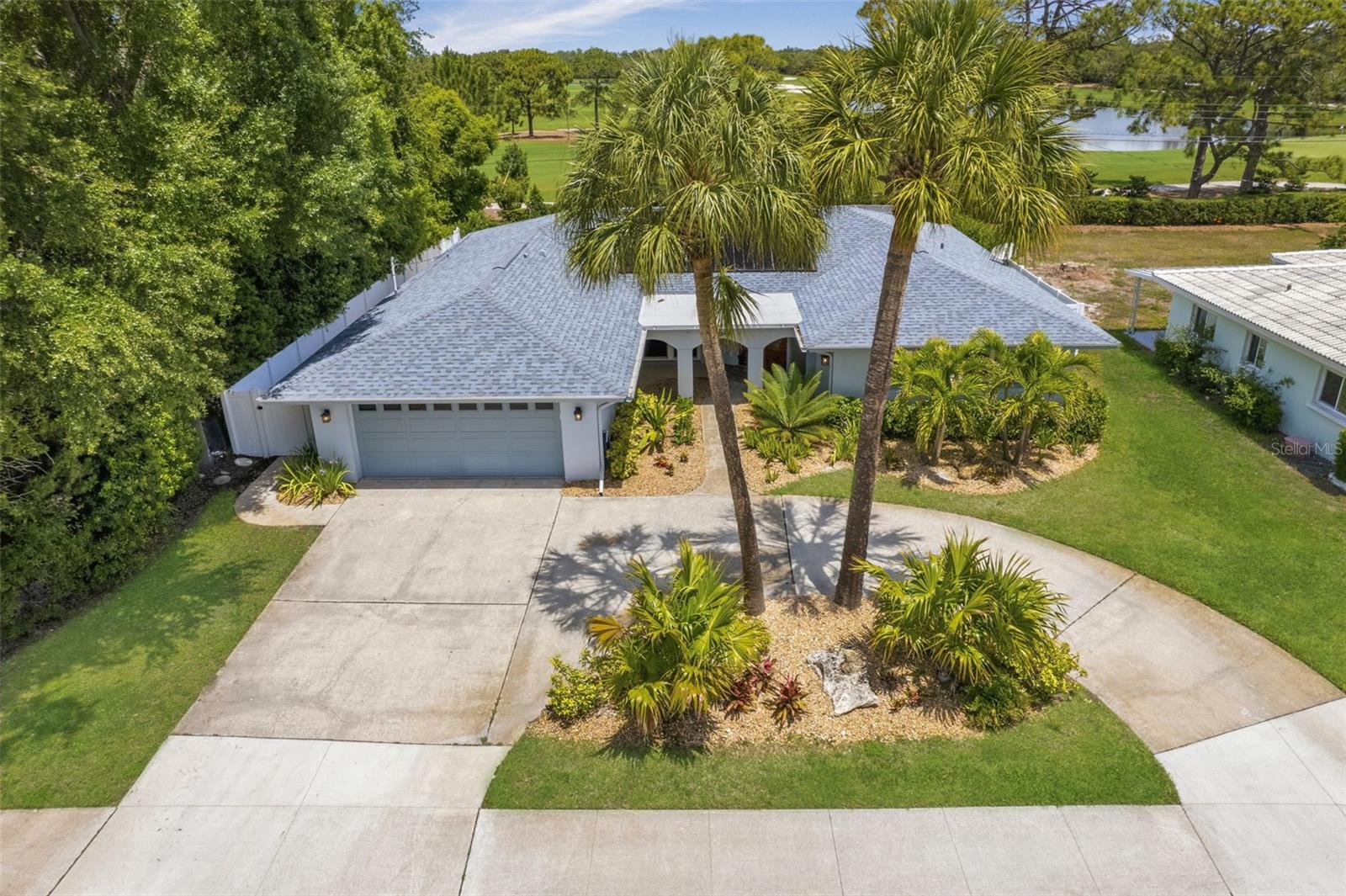 BELLEAIR ESTATES - Residential