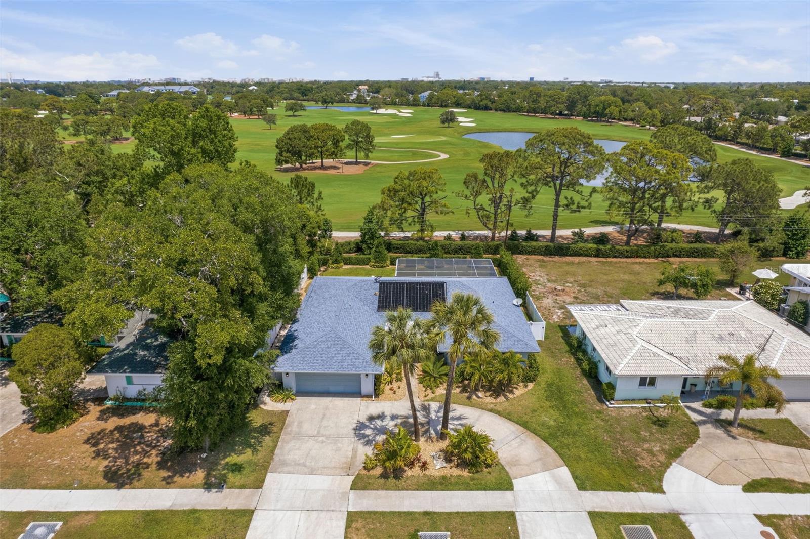 BELLEAIR ESTATES - Residential