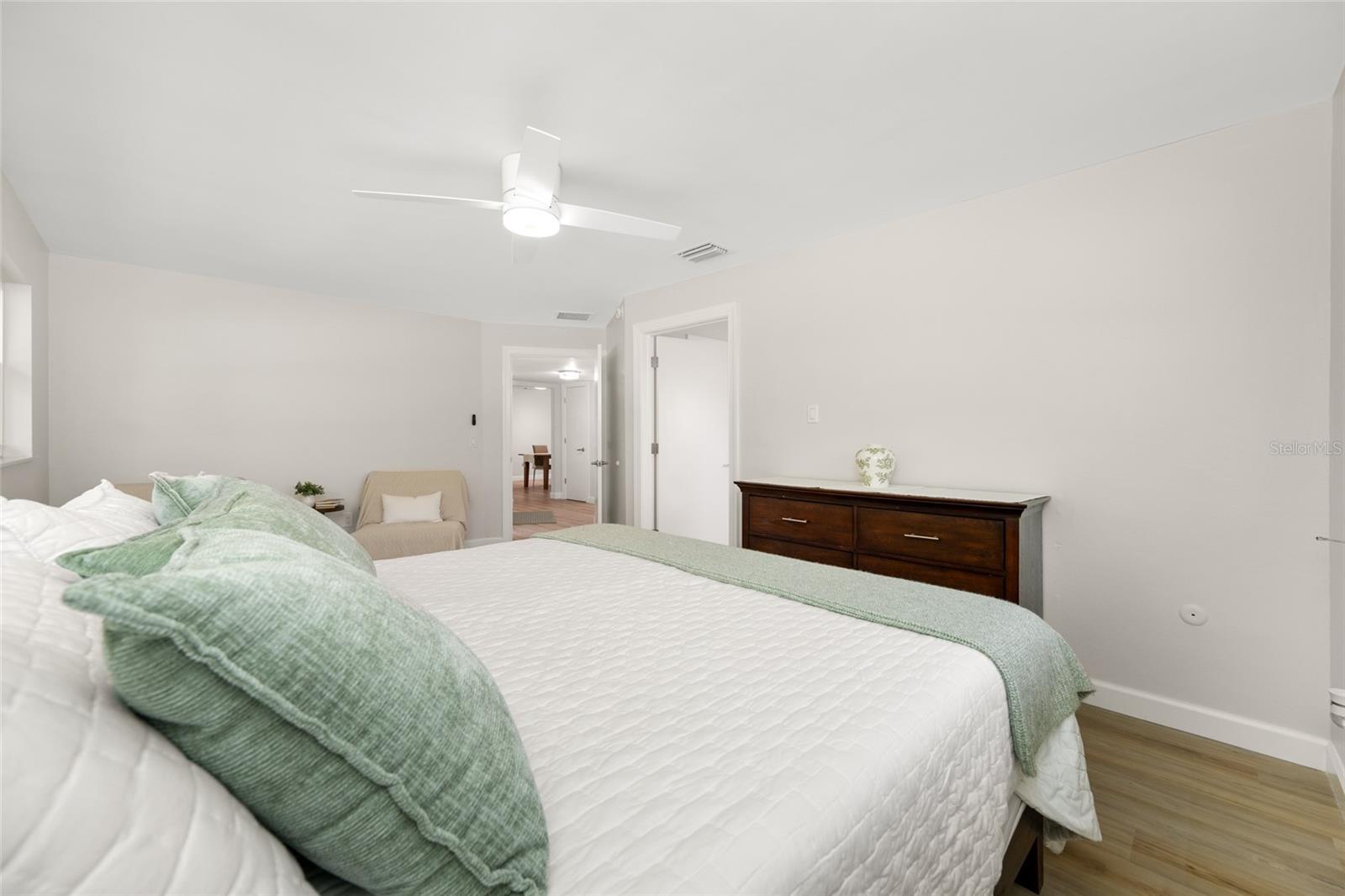 BELLEAIR ESTATES - Residential