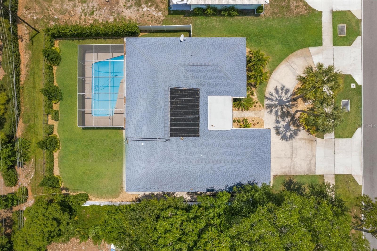 BELLEAIR ESTATES - Residential