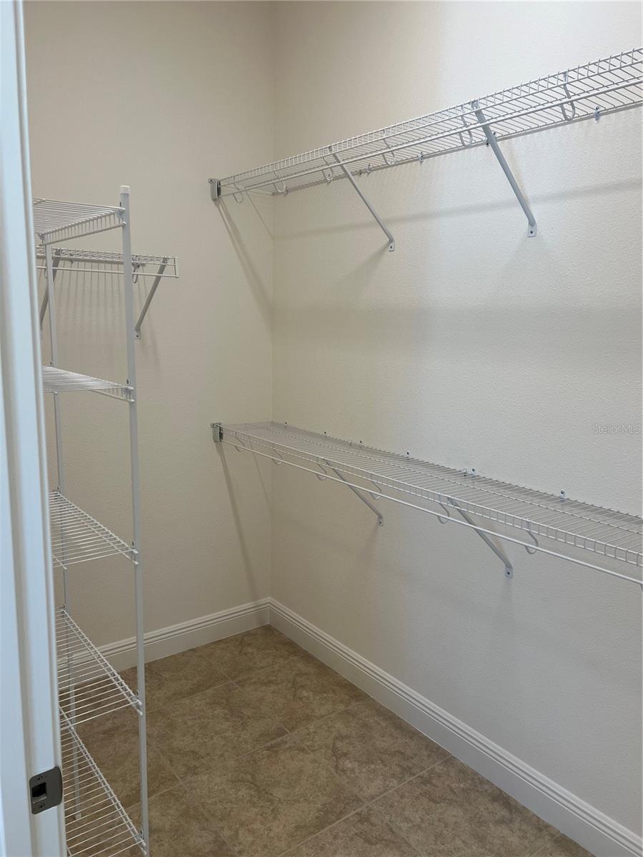 9678 BUCKLOW HILL DRIVE