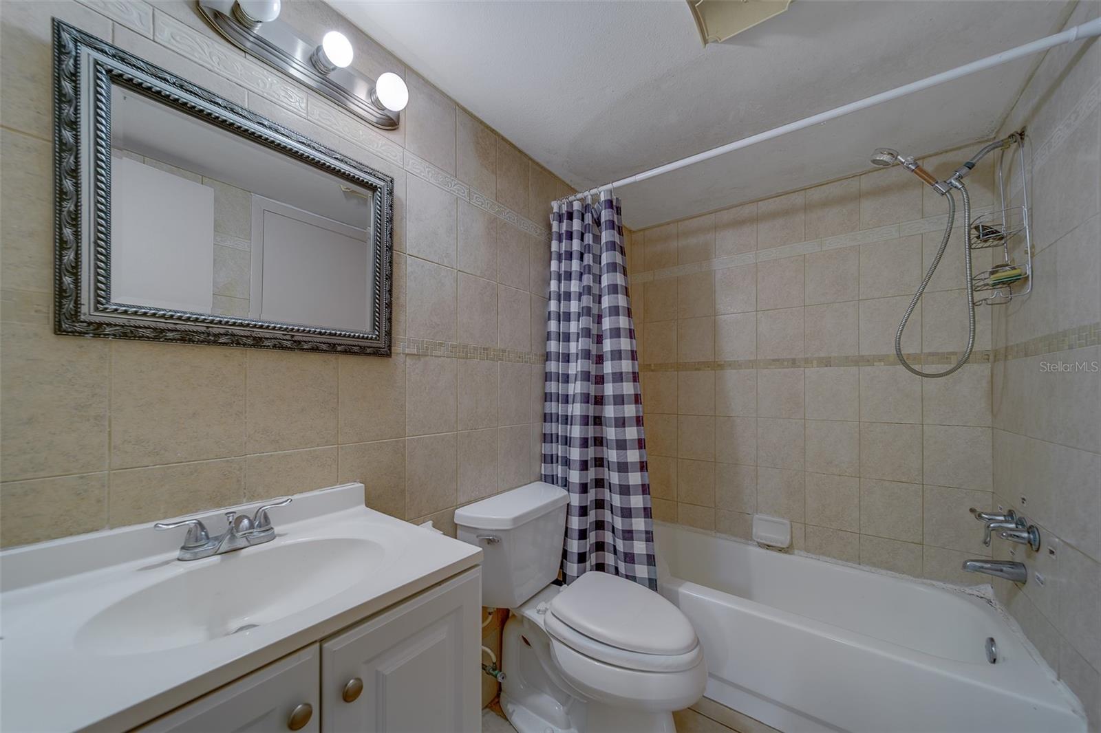 COACHMAN CREEK CONDO - Residential