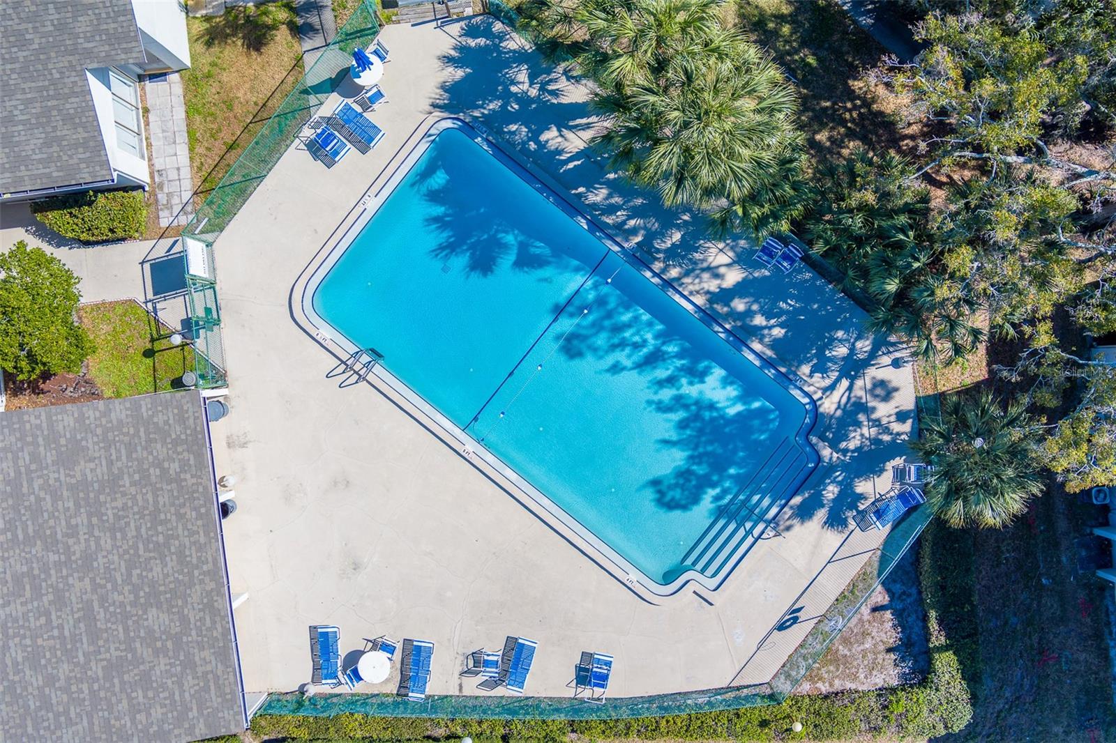 COACHMAN CREEK CONDO - Residential