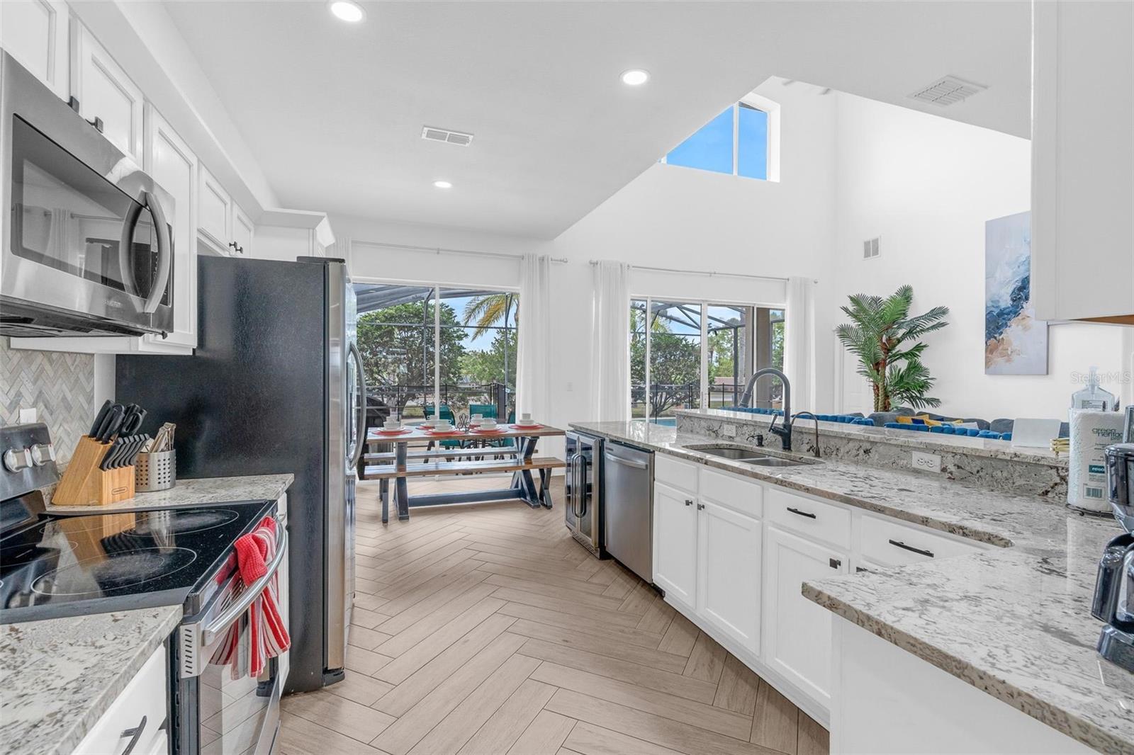 GLENBROOK PH II SUB - Residential