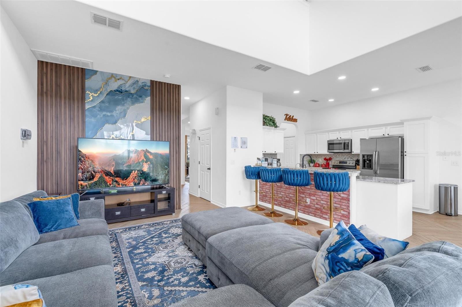 GLENBROOK PH II SUB - Residential
