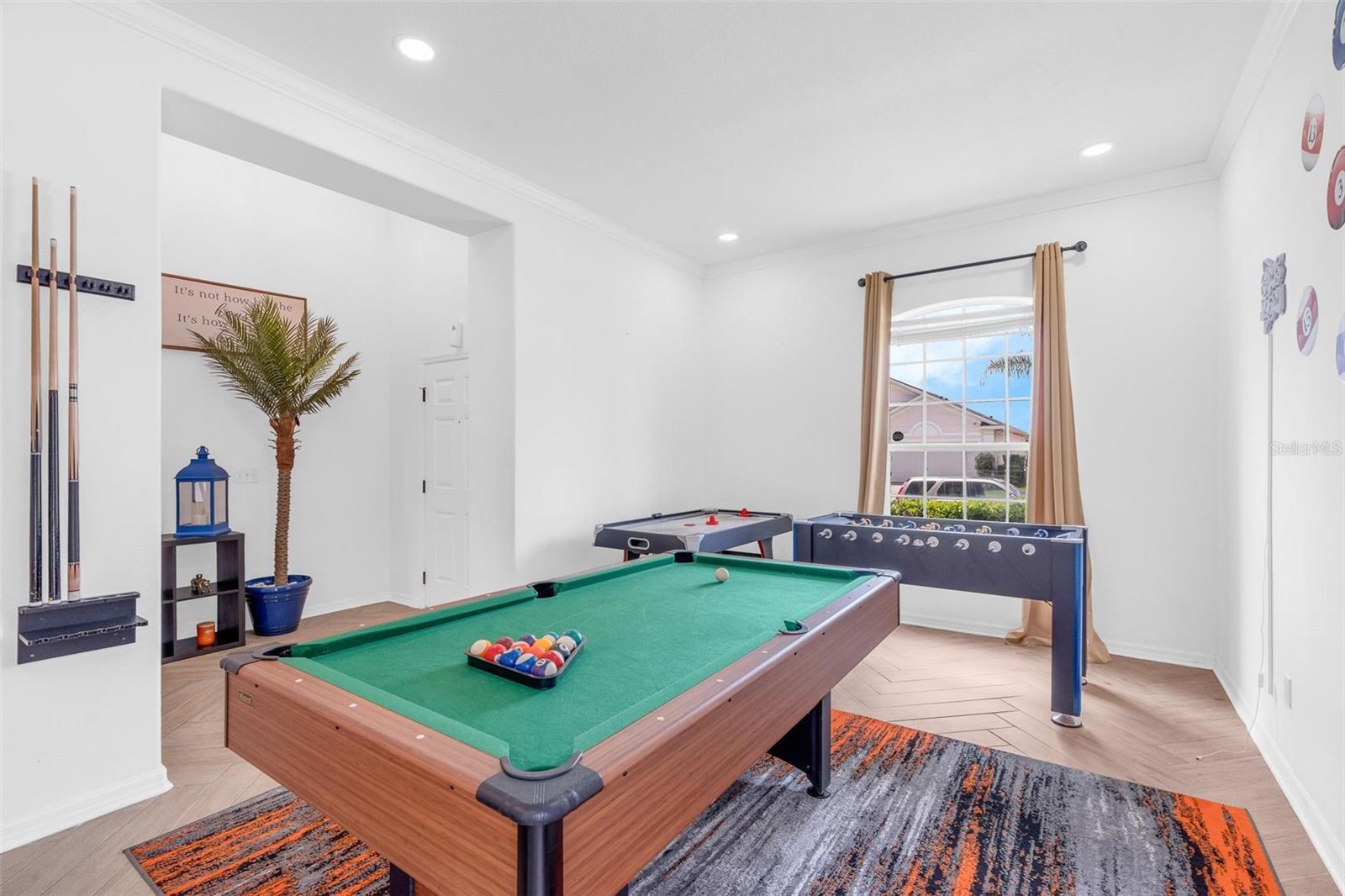 GLENBROOK PH II SUB - Residential