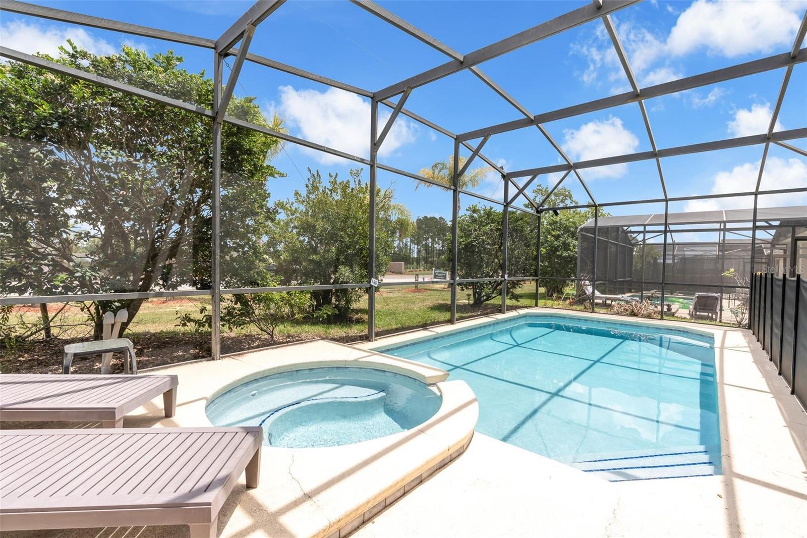 GLENBROOK PH II SUB - Residential
