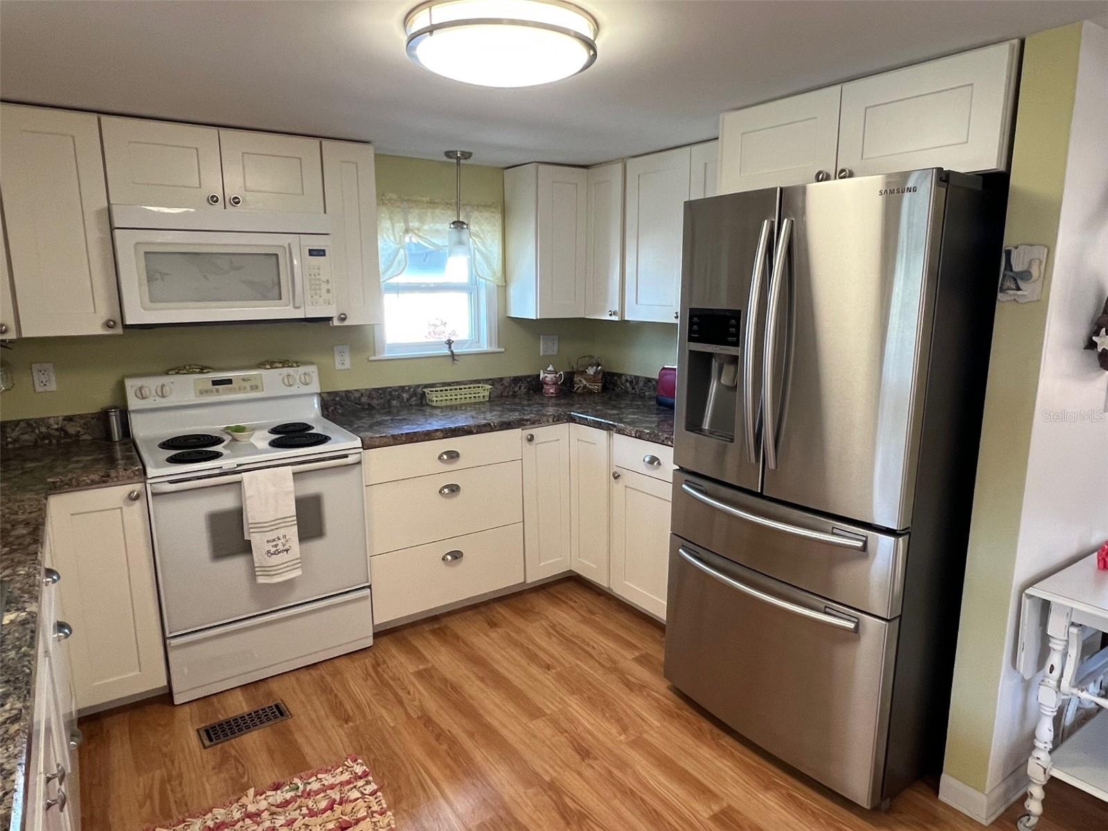 BEL-AIRE MOBILE VILLAGE UNREC - Residential