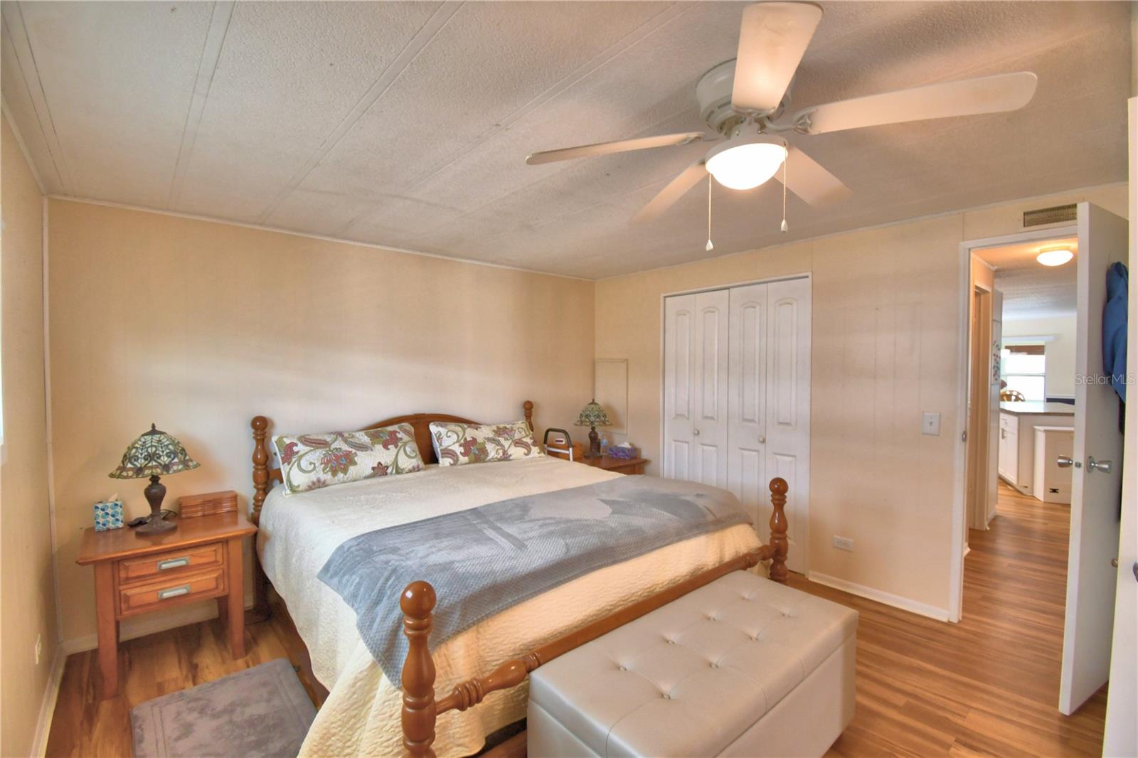 ARIANA SHORES MHP - Residential