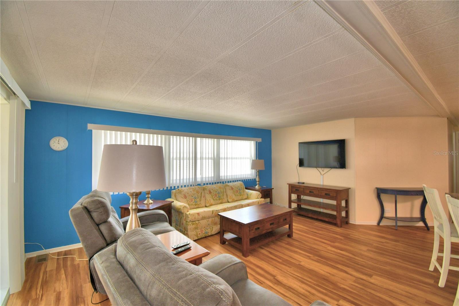 ARIANA SHORES MHP - Residential