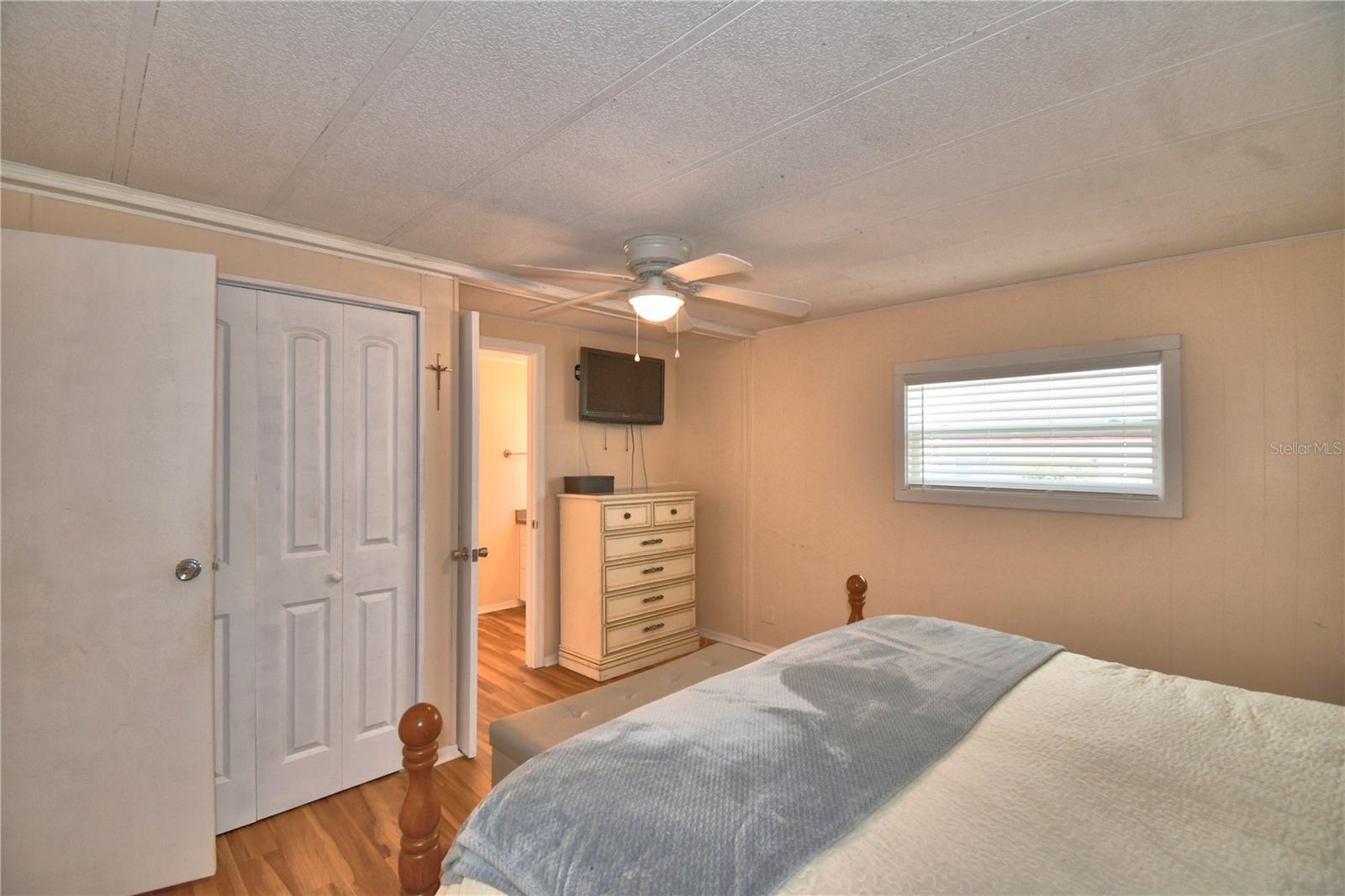 ARIANA SHORES MHP - Residential