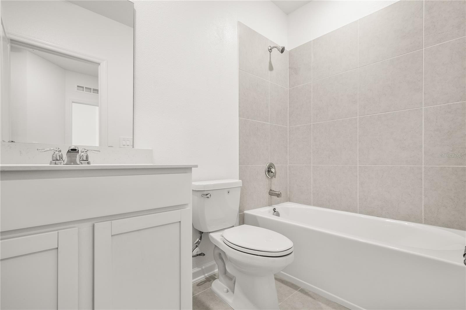 WESTVIEW POD A PH 3 - Residential Lease