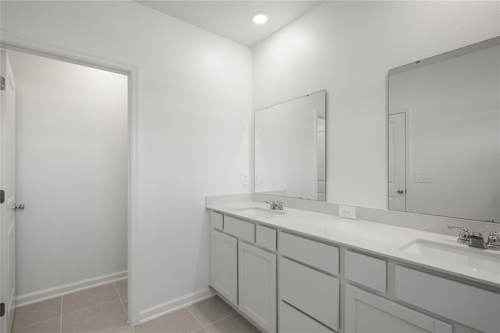 WESTVIEW POD A PH 3 - Residential Lease