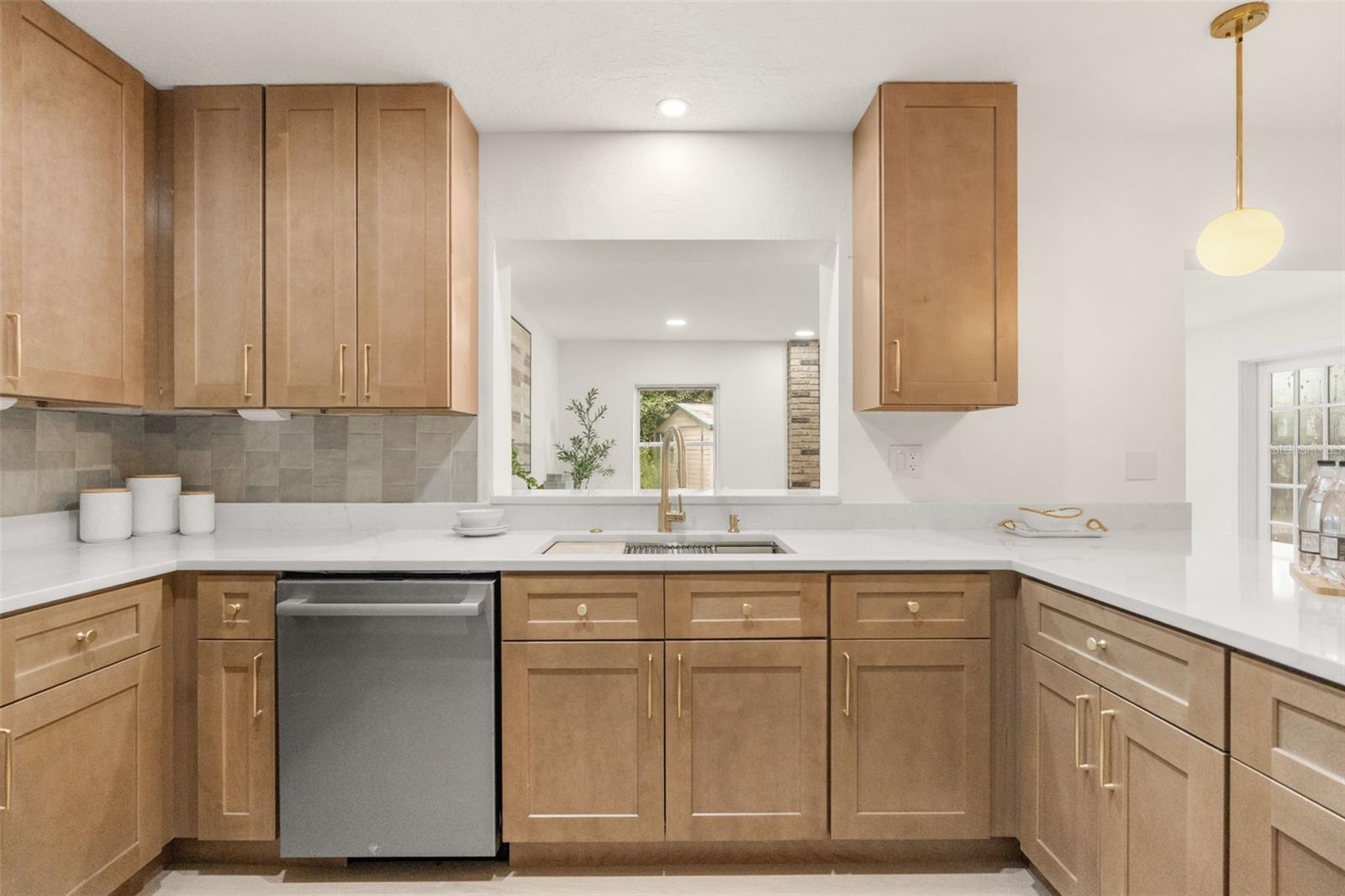 616 LAKE HOWELL ROAD
