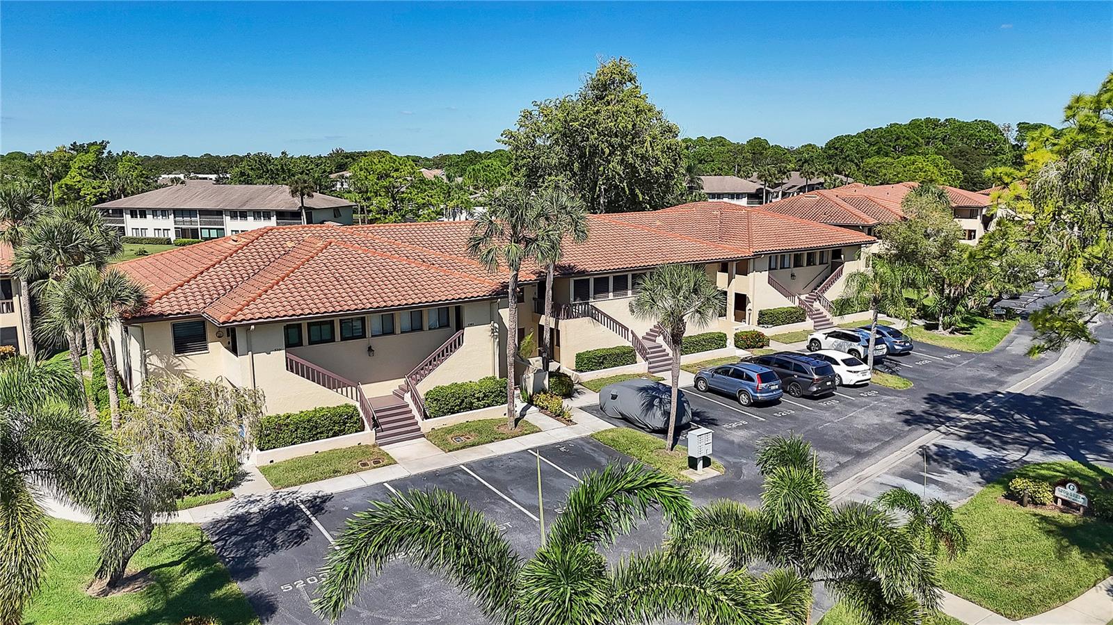 VILLAGE LAKE - Residential Lease