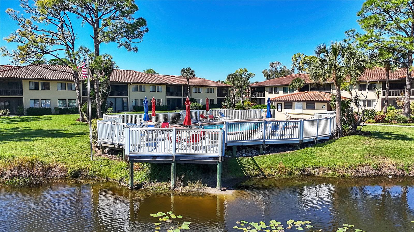 VILLAGE LAKE - Residential Lease