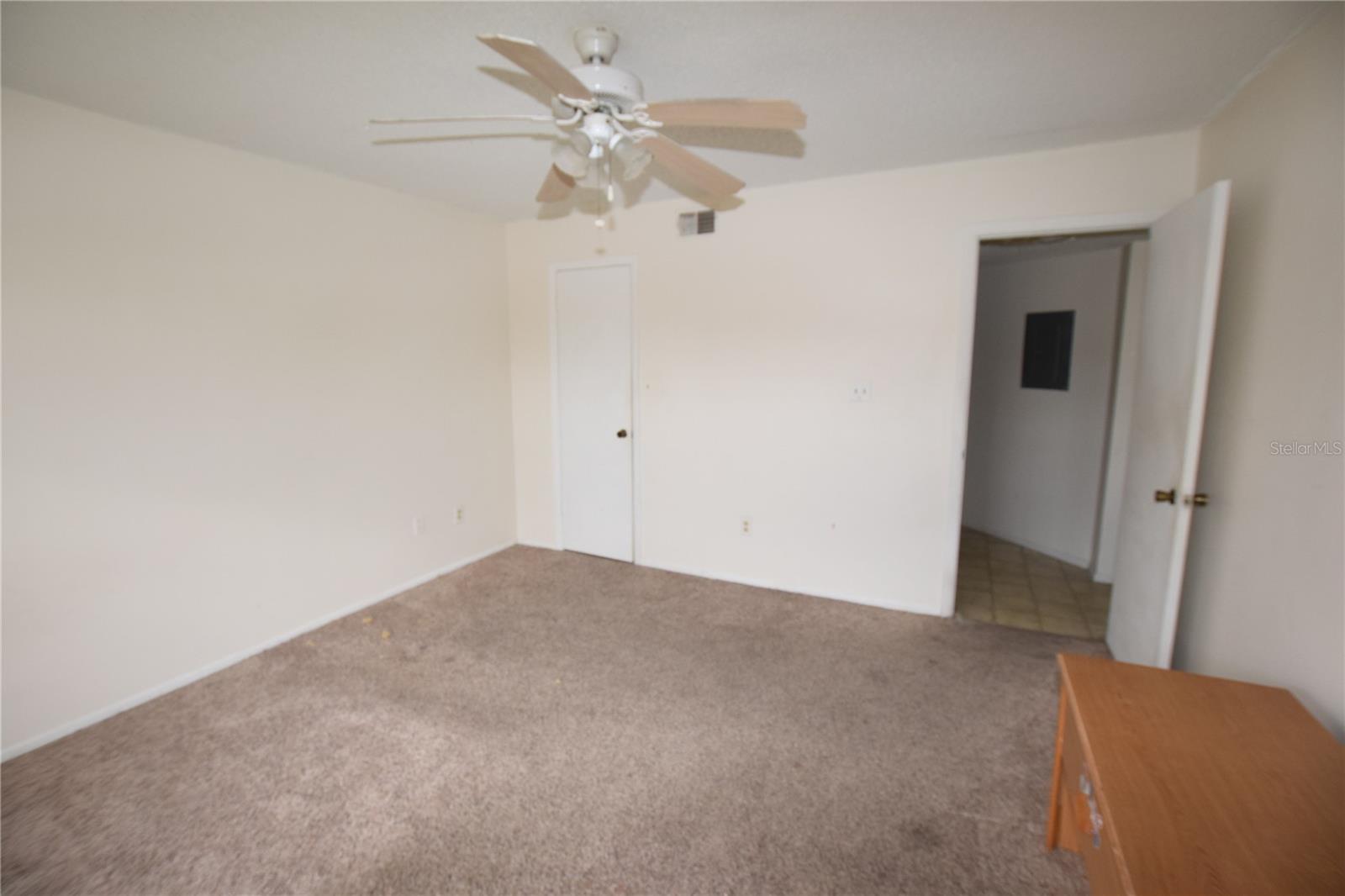 MILLENIA COVE - Residential Lease