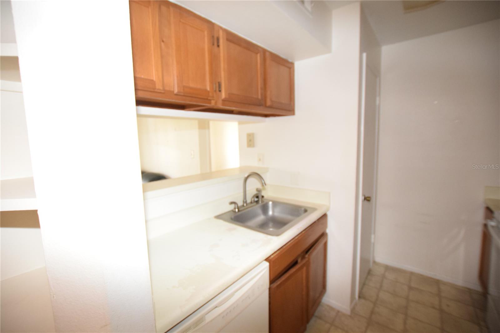 MILLENIA COVE - Residential Lease
