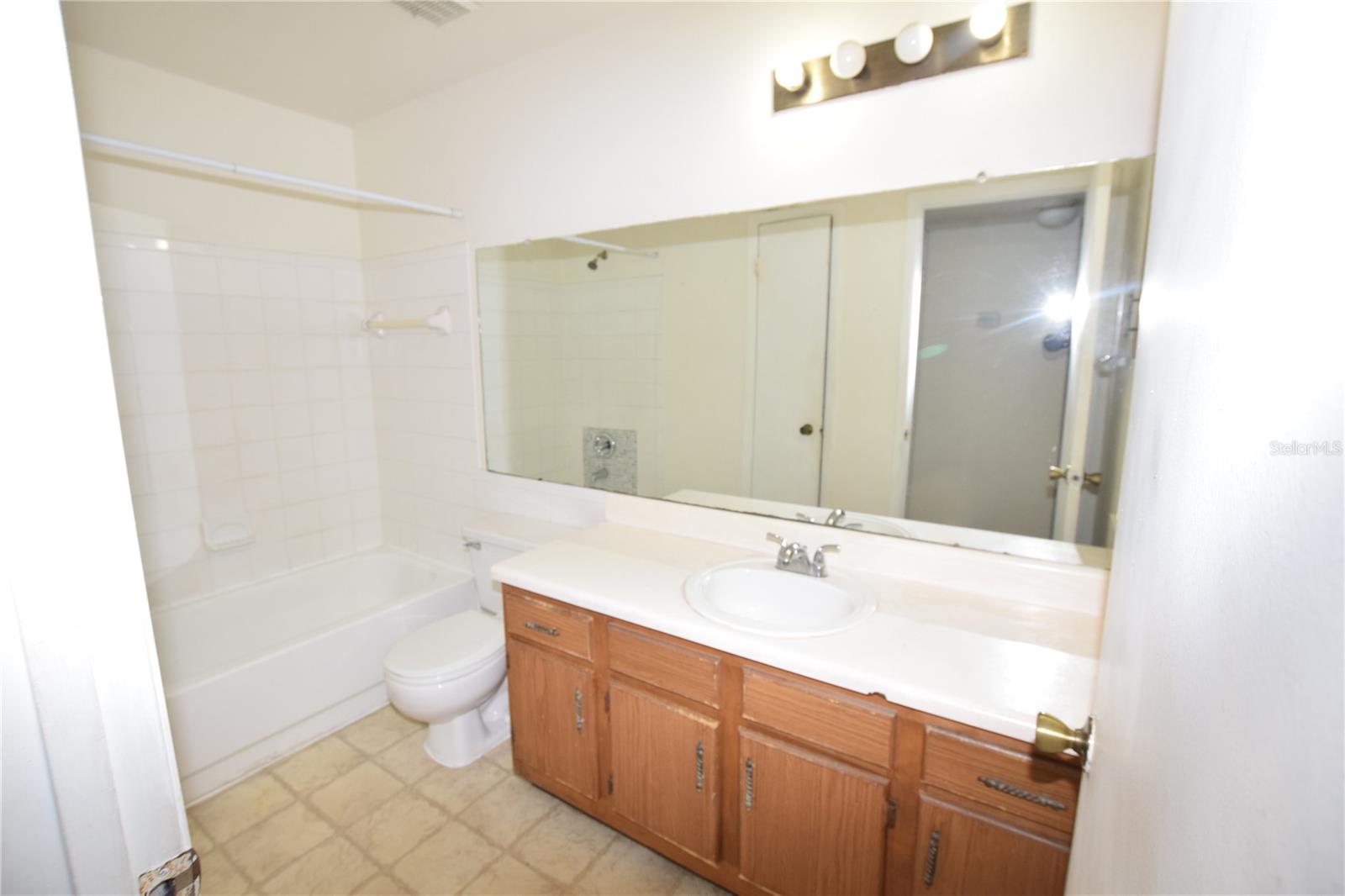 MILLENIA COVE - Residential Lease