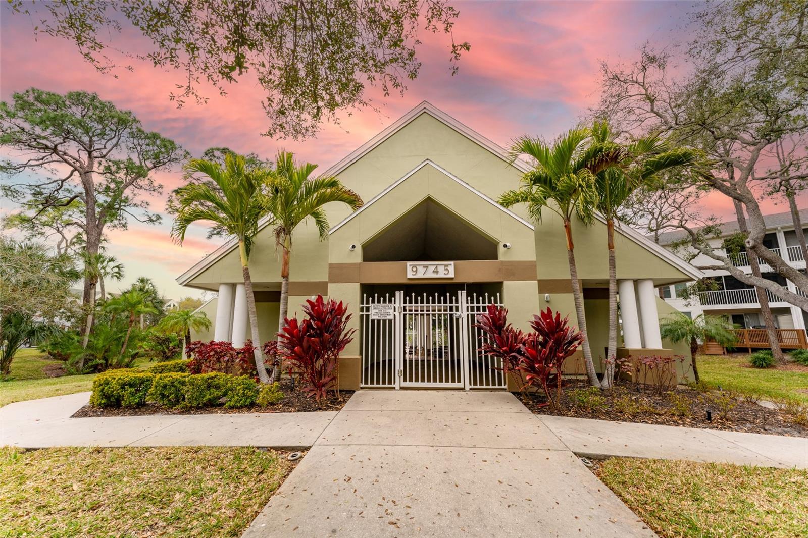 TARA CAY SOUND SOUTH II - Residential