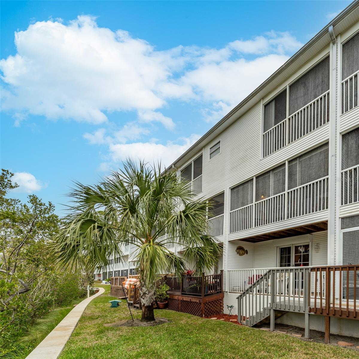 TARA CAY SOUND SOUTH II - Residential