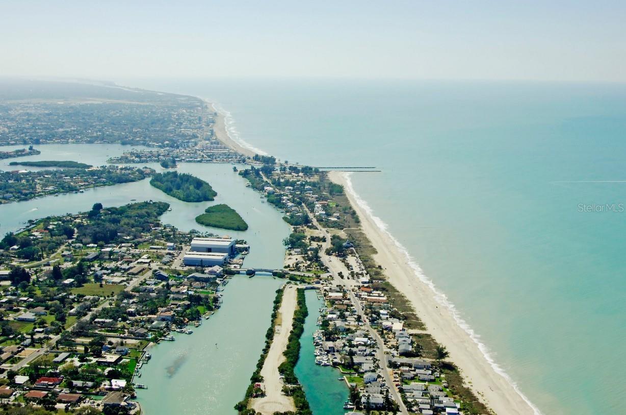 YACHT CLUB ESTATES - Land