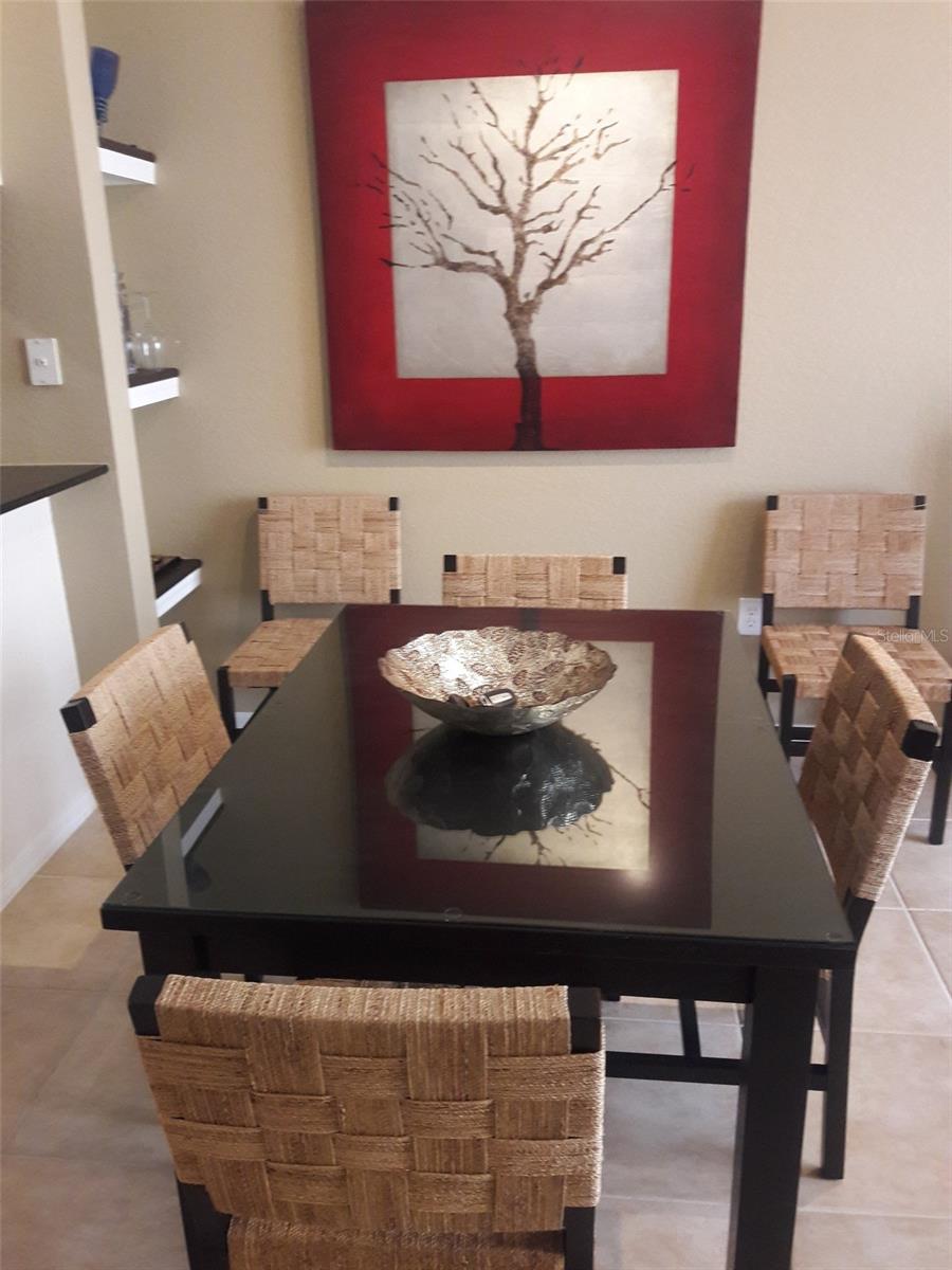 BROADWAY PROMENADE - Residential Lease