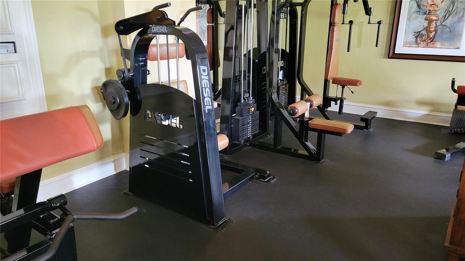 BROADWAY PROMENADE - Residential Lease