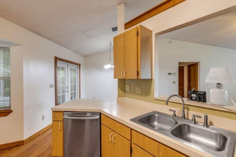 NORRIS LAKE HELEN - Residential