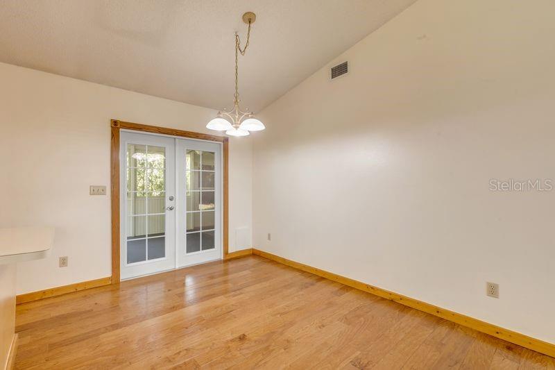 NORRIS LAKE HELEN - Residential