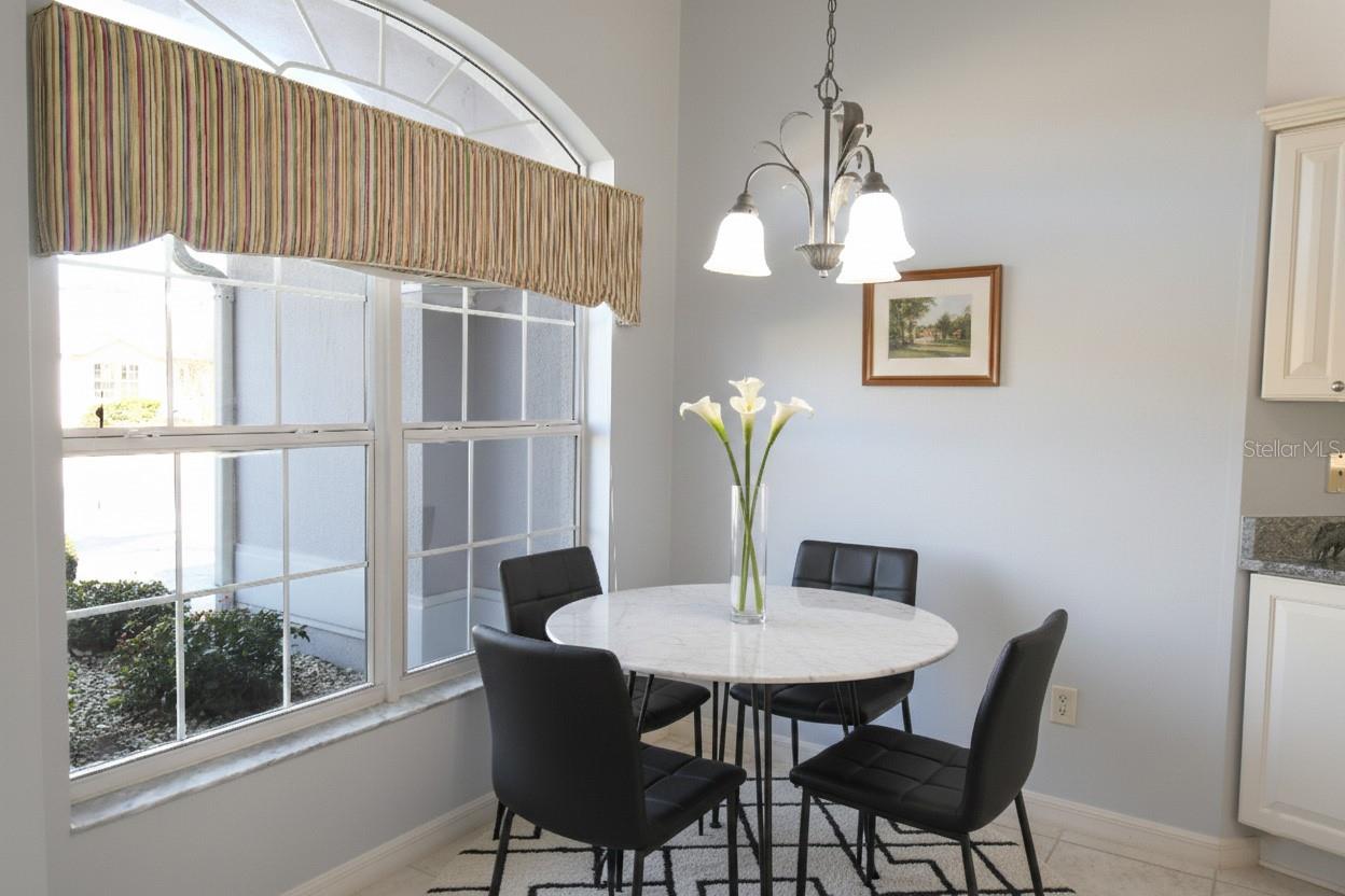 2120 WILLOW GROVE WAY