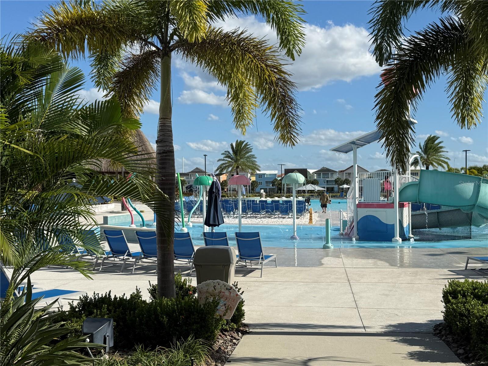 SUNSET WALK HOTEL CONDO PH 1 - Residential
