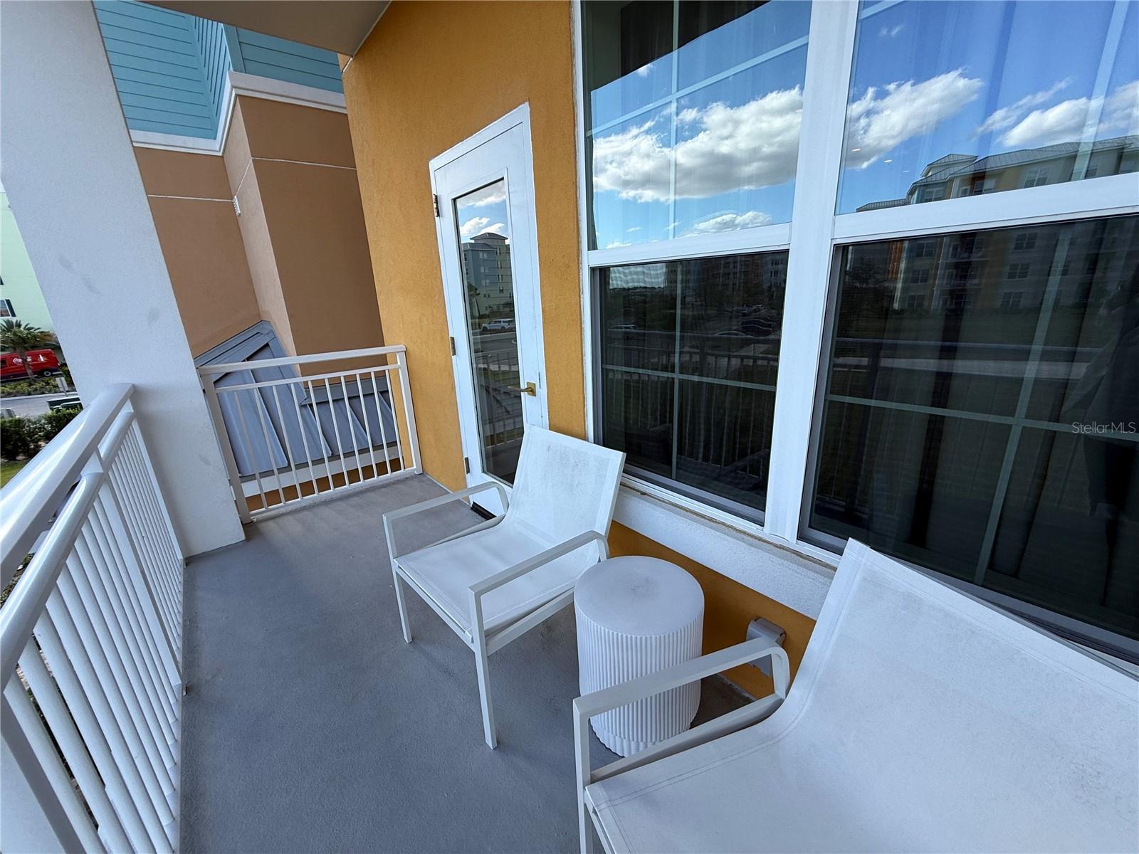 SUNSET WALK HOTEL CONDO PH 1 - Residential