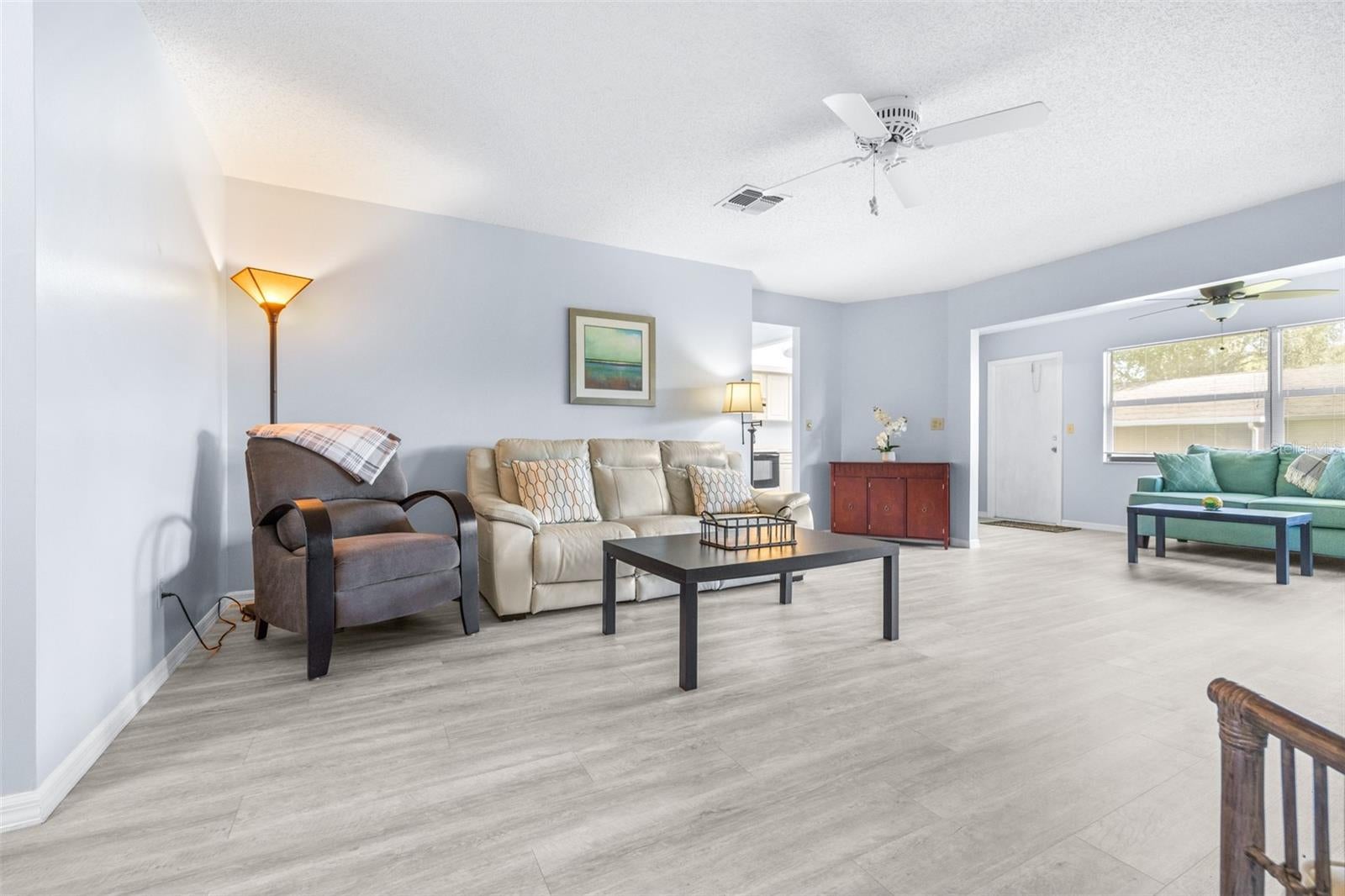 1521 LELAND DRIVE