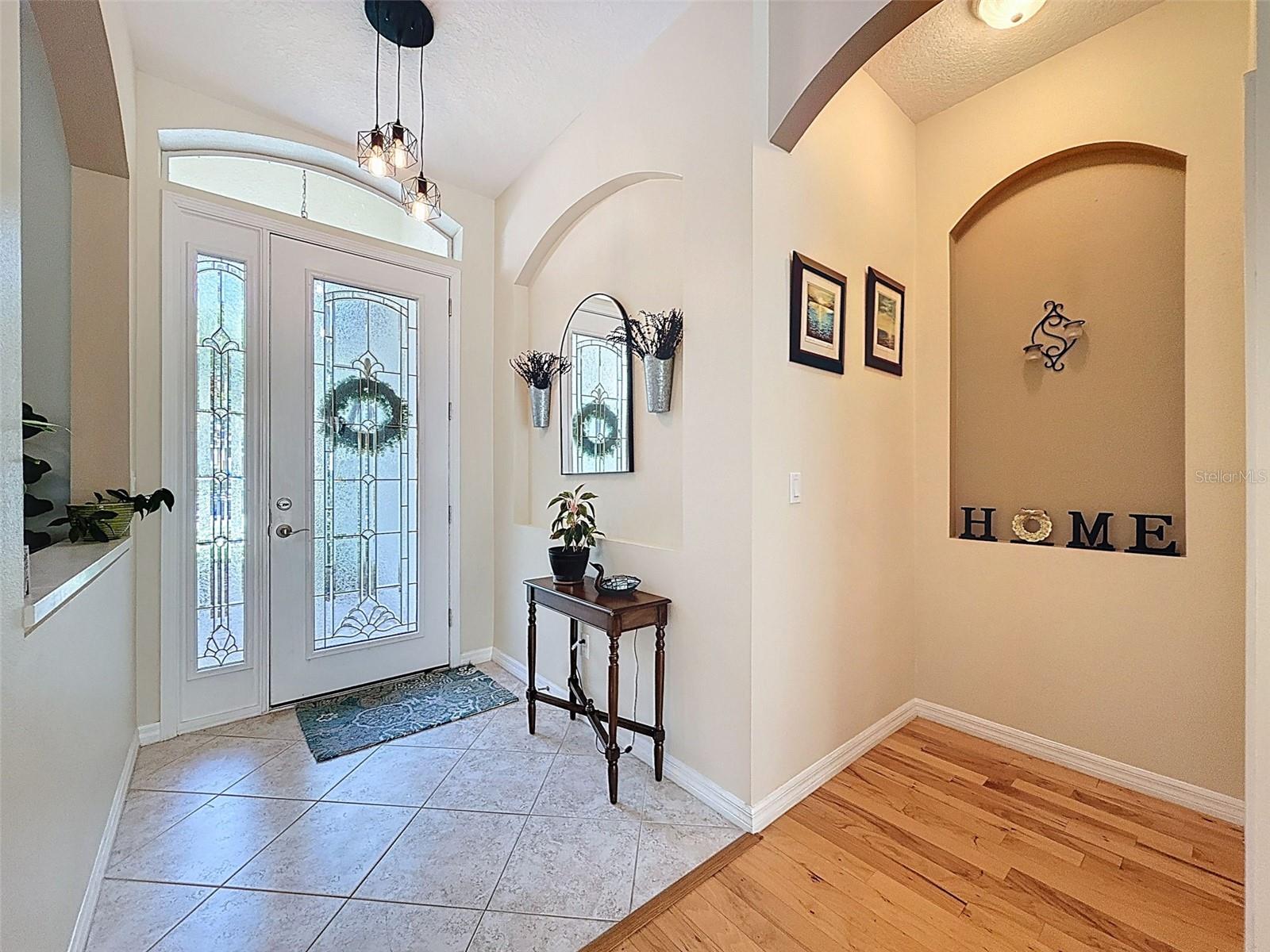 1673 OAK PARK COURT