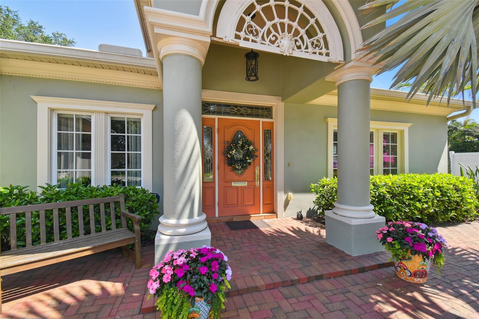 DAVIS ISLANDS - Residential