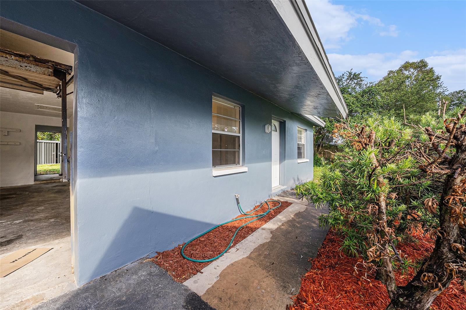 3404 DAHLIA PLACE