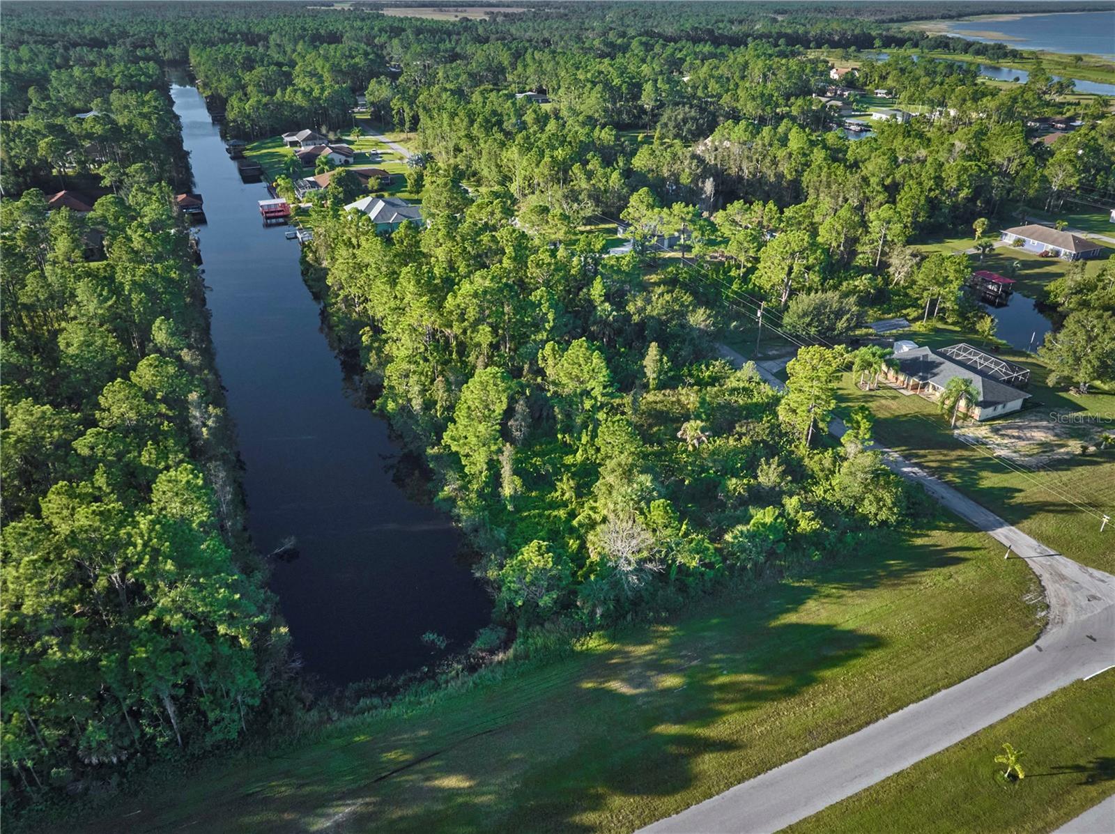 INDIAN LAKE ESTATES - Land