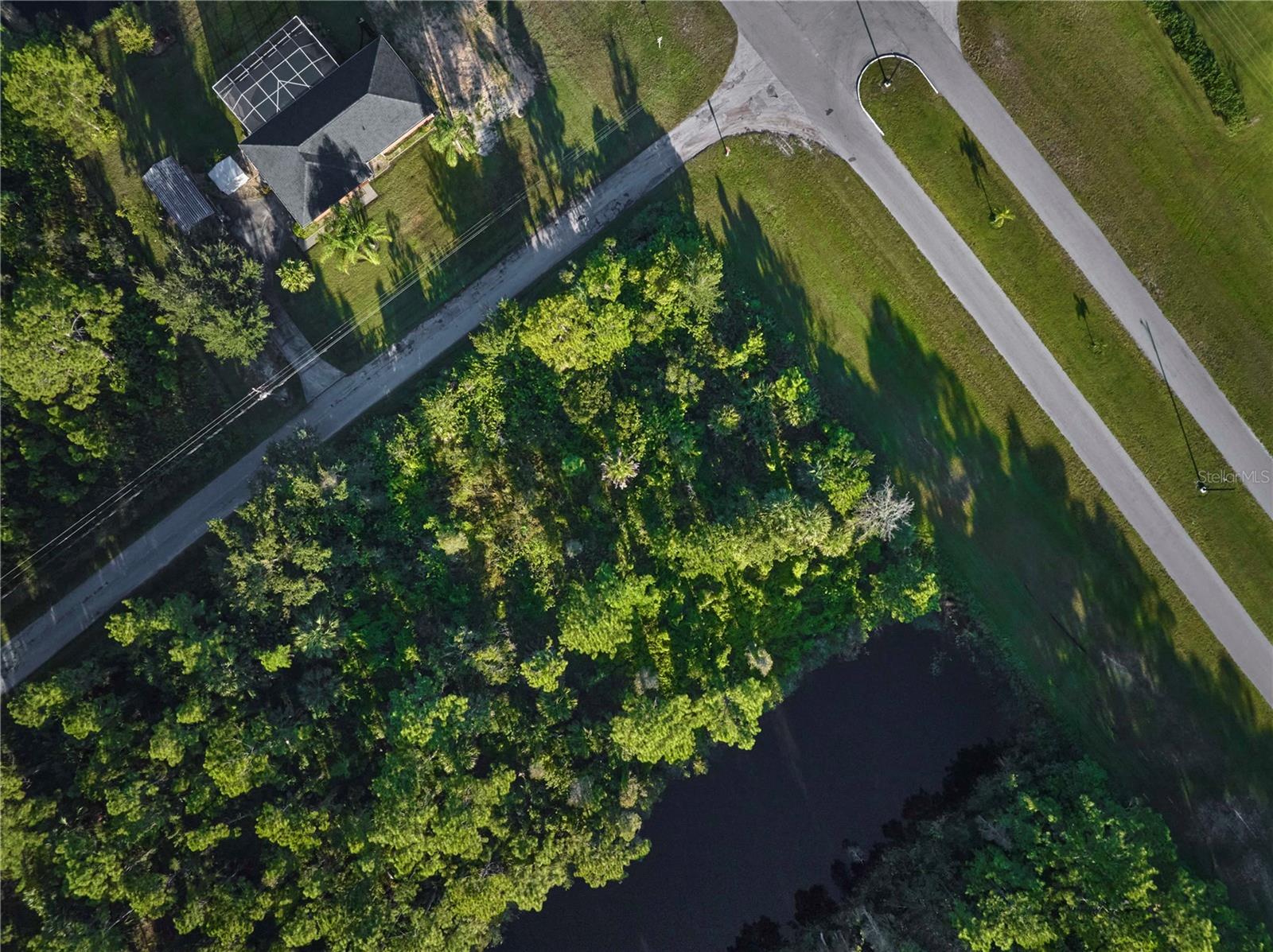 INDIAN LAKE ESTATES - Land